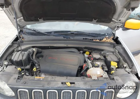 2016 Jeep Renegade Latitude z USA, uszkodzony, nr VIN ZACCJABT7GPD91305